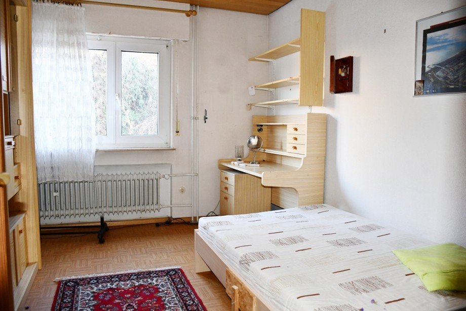 9 Kind Erdgeschoss Zweifamilienhaus Bickenbach