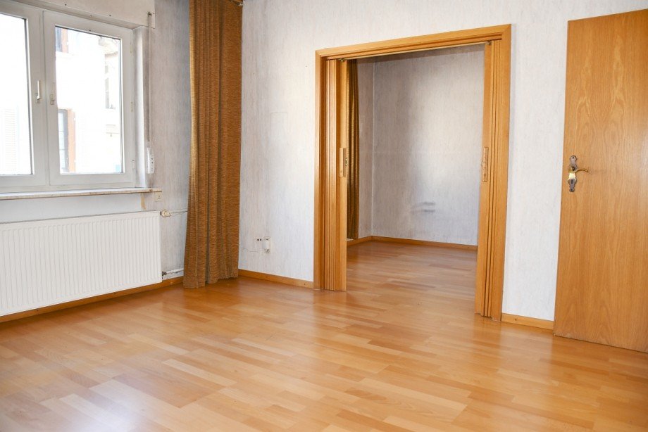 ger�umiger Wohnbereich Erdgeschoss Zweifamilienhaus Pfungstadt