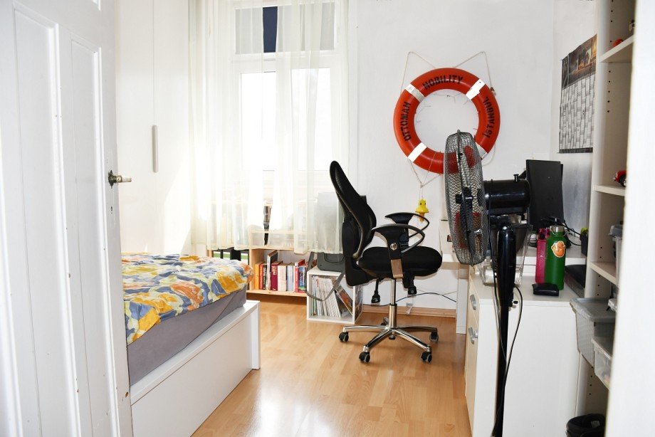 2. OG Zimmer Mehrfamilienhaus Darmstadt