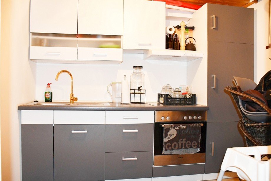 Einbauk�che Untergeschoss Wohnung Darmstadt-Arheilgen