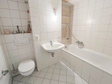 modernes Bad **VERKAUFT** Schicke 2-Zimmer-Wohnung mit Terrasse und Pkw-Stellplatz in Darmstadt-Eberstadt!