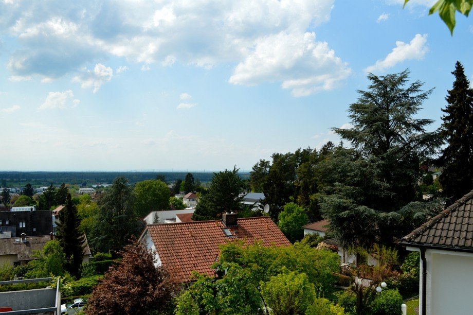 ... mit herrlichem Fernblick Maisonettewohnung Bensheim