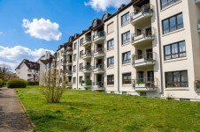 Hauptbild **RESERVIERT** 3-Zimmer-Eigentumswohnung mit Sonnenbalkon und TG-Stellplatz in Bad Homburg/OT