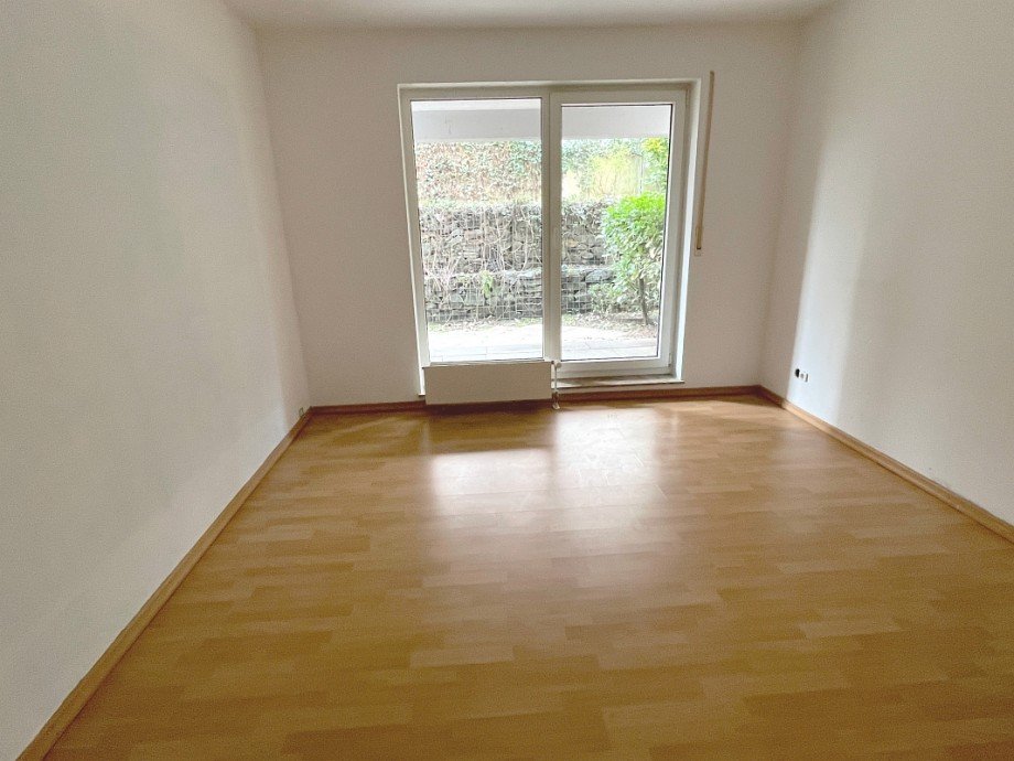 gem�tliches Schlafzimmer Wohnung Darmstadt-Eberstadt