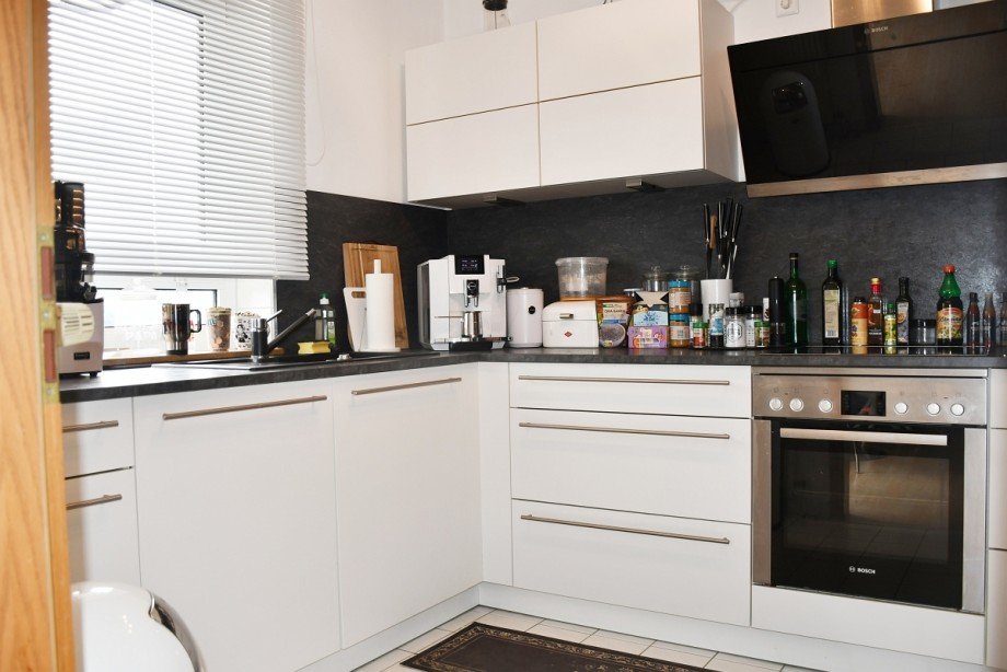hochwertige Einbauk�che Erdgeschosswohnung Erbach/Odw.
