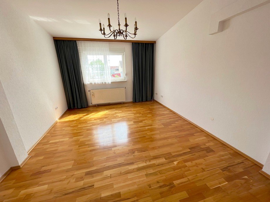 ansprechender Wohnbereich Dachgeschoss Haus B�ttelborn-Worfelden