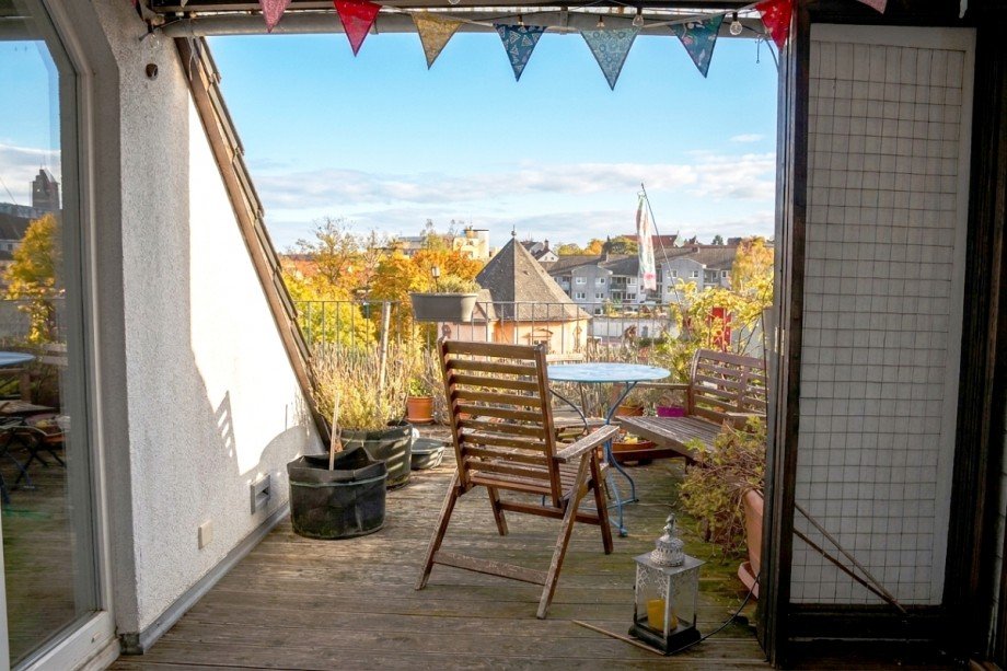 Vorderhaus Maisonette-Wohnung - Dachterrasse mit Fernblick Renditeobjekt Darmstadt