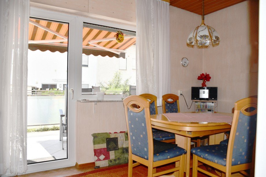 Wohnung EG - Essbereich mit Terrassenzugang Mehrfamilienhaus Griesheim