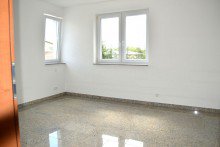 ansprechendes Schlafzimmer **VERKAUFT** Hochwertiges Wohn-/Gesch�ftshaus mit vielseitigen Nutzungsm�glichkeiten