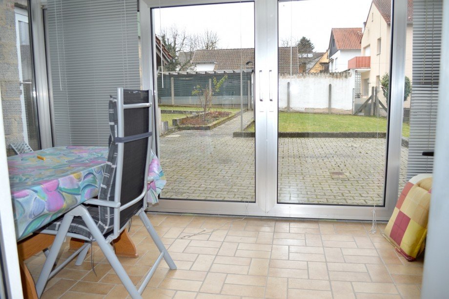 �berdachter Freisitz Zweifamilienhaus Reinheim