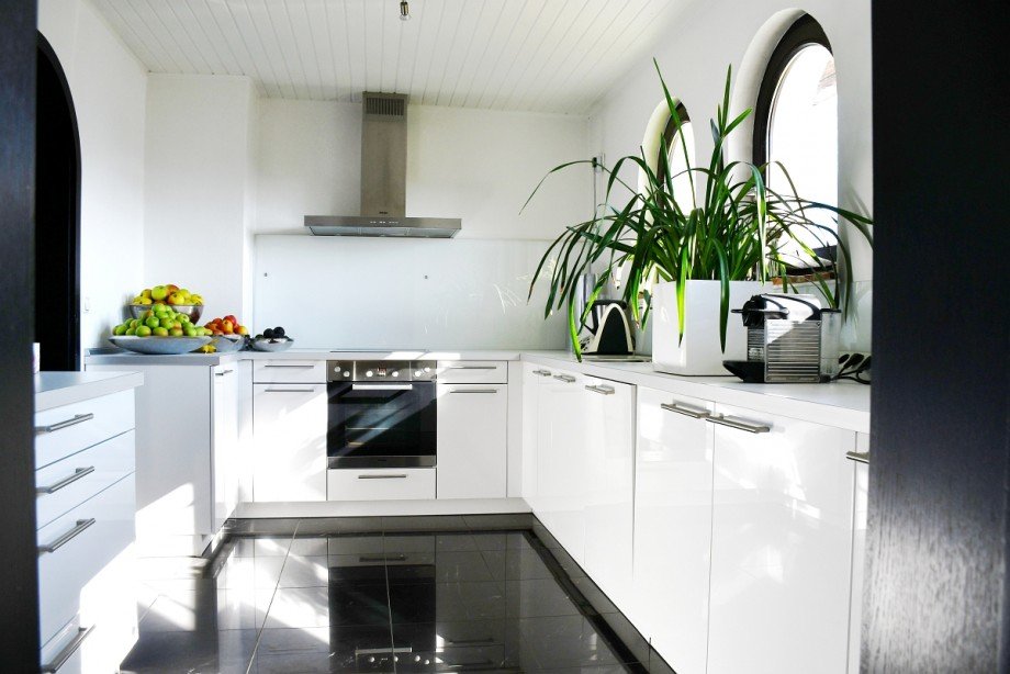 hochwertige Einbauk�che Einfamilienhaus Fr�nkisch-Crumbach