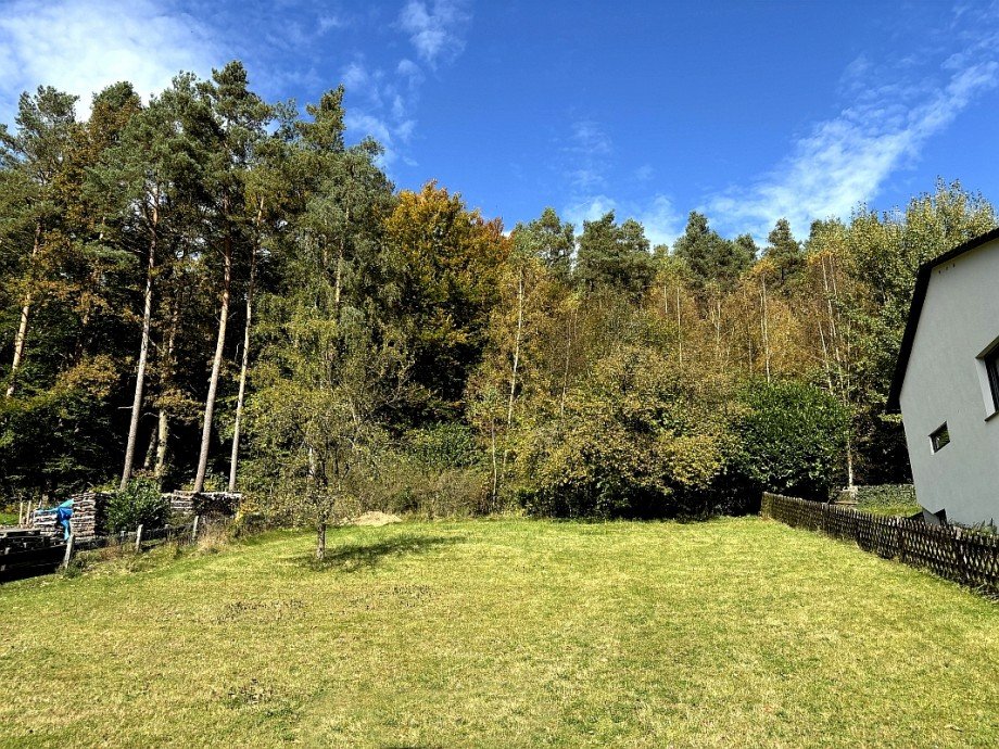 weitl�ufiges Grundst�ck Einfamilienhaus Mossautal/Unter-Mossau