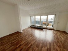 lichtdurchfluteter  Wohn-/Essbereich **VERMIETET** �ber den D�chern von Bessungen - die perfekte Wohnung f�r 1 bis 2 Personen