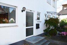 Herzlich willkommen **VERKAUFT** Sonnig und hell pr�sentiert sich dieses sehenswerte Reihenhaus fernab von 08/15