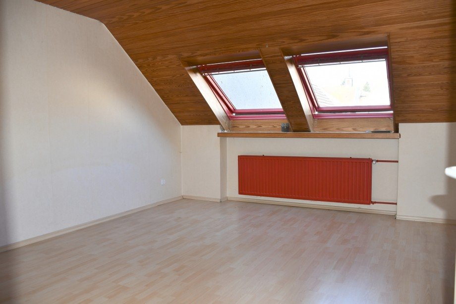 gem�tliches Schlafzimmer Einfamilienhaus M�hltal/Nieder-Ramstadt