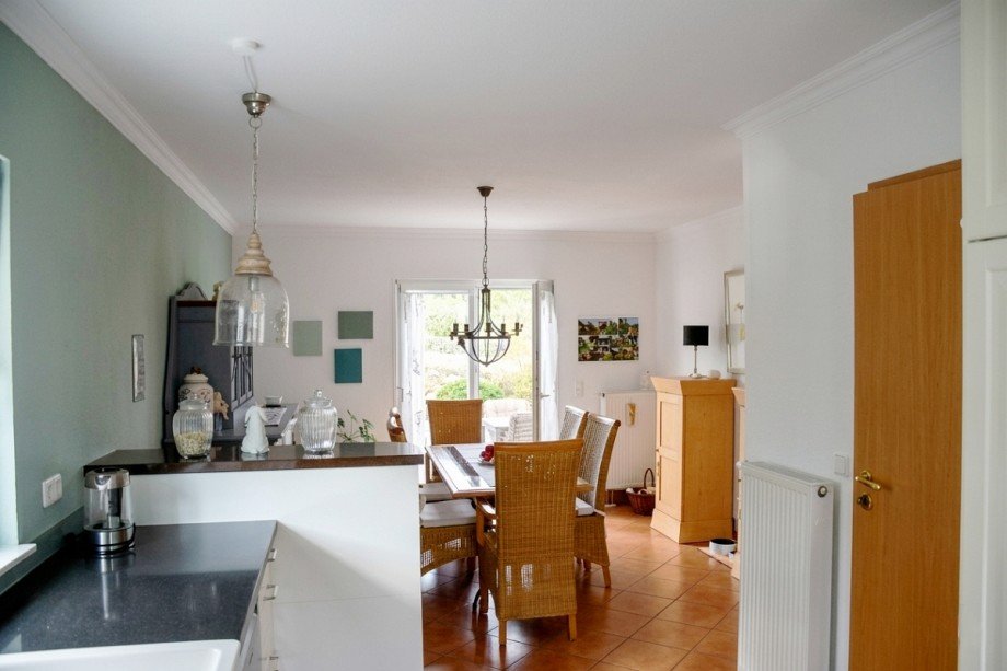 Wohnen/Essen Einfamilienhaus Fr�nkisch-Crumbach