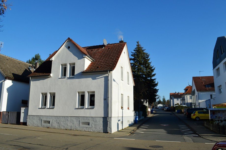 Hausansicht Einfamilienhaus M�hltal-Traisa