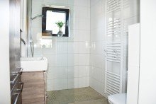 modernes Tageslichtbad **VERKAUFT** Charmantes 2-Familienhaus mit herrlichem Grundst�ck