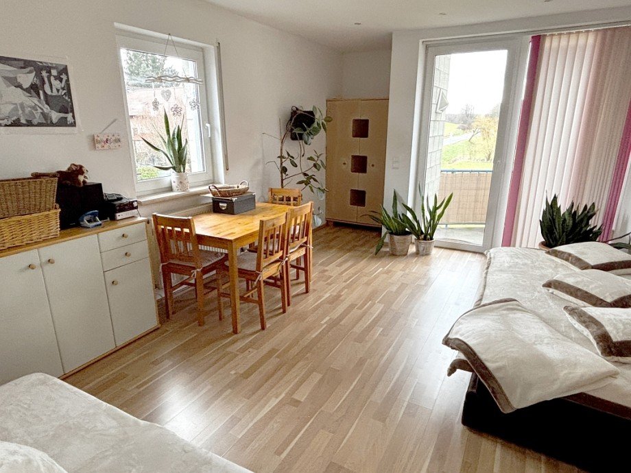 Zimmer mit Balkonzugang Etagenwohnung Modautal-Ernsthofen