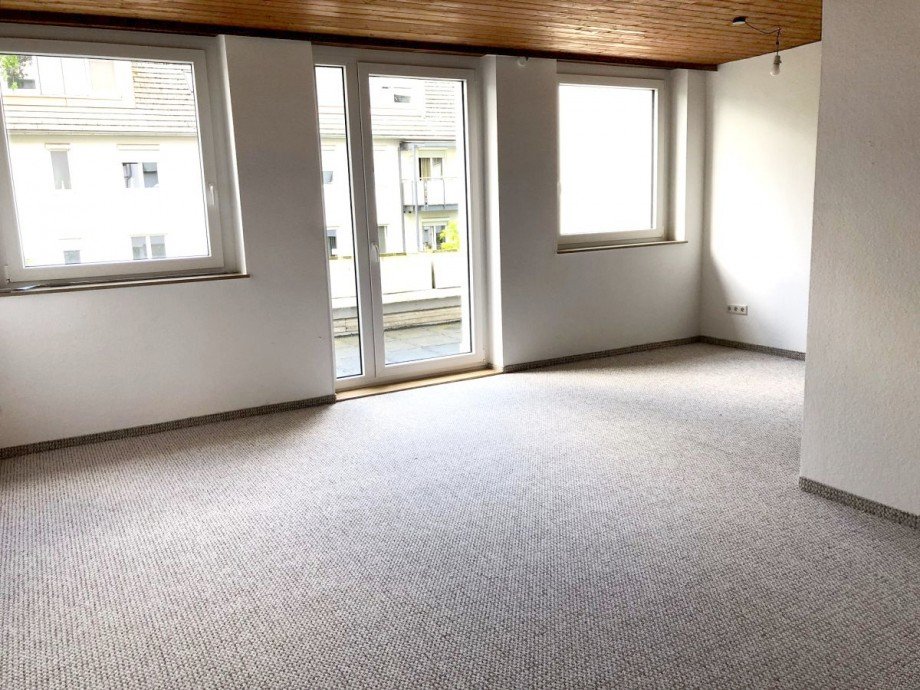6 ger�umiger Wohn Essbereich Etagenwohnung Darmstadt
