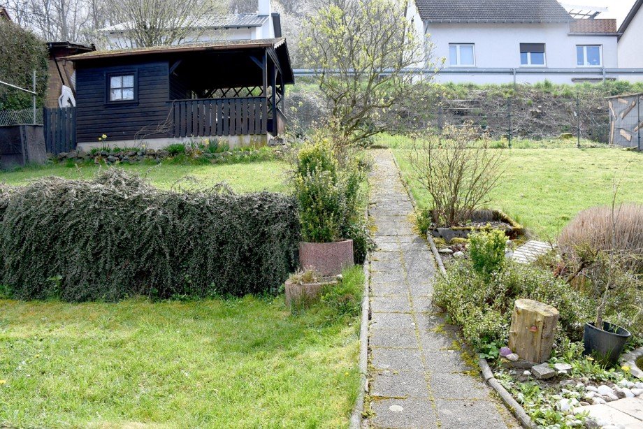 Garten mit.... Zweifamilienhaus Lautertal-Lautern