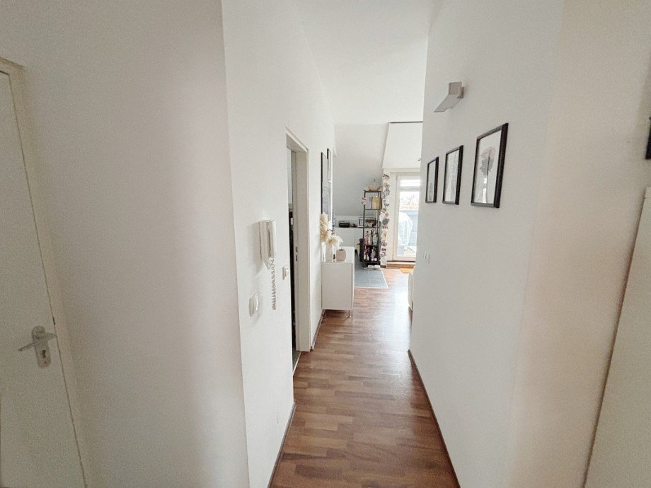 Flur Dachgeschosswohnung Darmstadt
