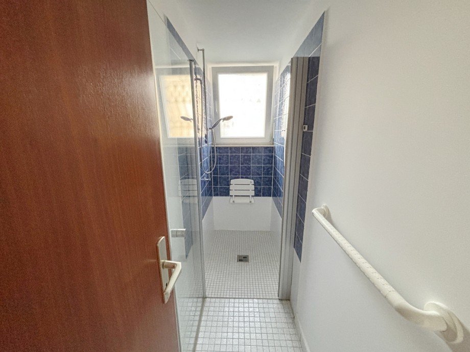 separates Duschbad Erdgeschosswohnung Ro�dorf