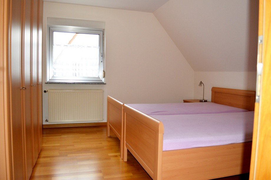 gem�tliches Schlafzimmer Zweifamilienhaus Reinheim