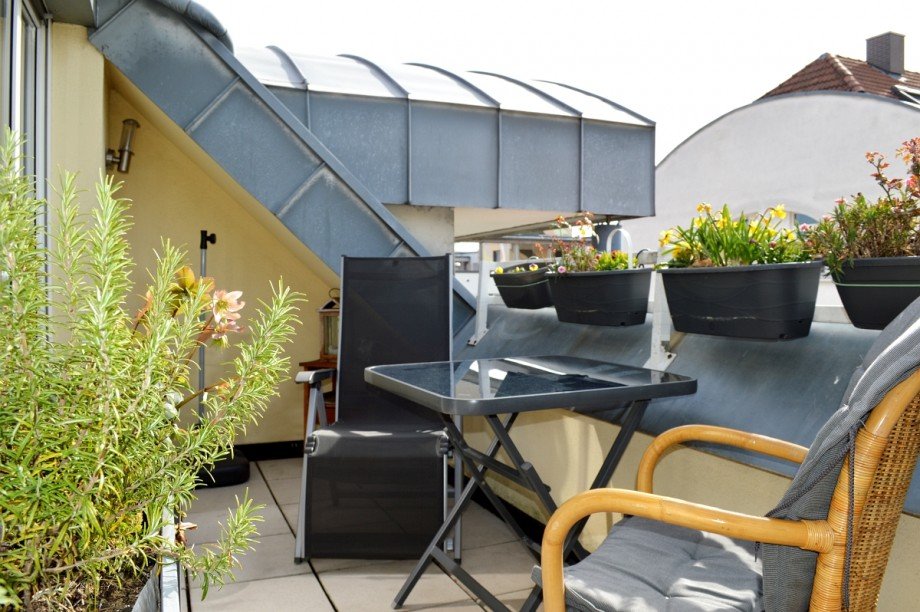 sch�ner Sonnenbalkon Maisonettewohnung Darmstadt
