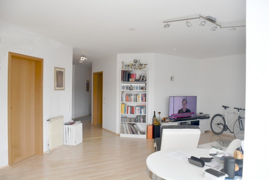 Wohnbereich mit K�chenzugang Erdgeschosswohnung Erbach/Odw.