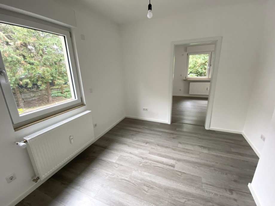 praktisches Arbeitszimmer Erdgeschosswohnung M�hltal