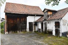 ausbaubare Scheune + Nebengeb�ude **VERKAUFT** Ein- bis Zweifamilienhaus, ausbaubare Scheune, Nebengeb�ude, Baugrundst�ck...