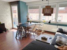 Wohn-/Essbereich mit Balkonzugang **VERMIETET** Zentral gelegene Wohnung in Bessungen - f�r Einzelpersonen oder Paare