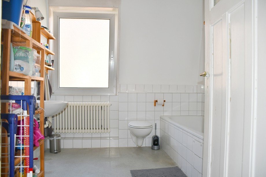 2. OG Tageslichtbad Mehrfamilienhaus Darmstadt
