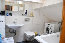 Tageslichtbad Dachgeschoss **VERKAUFT** Wohn-/Gesch�ftshaus in guter Gesch�ftslage von Weiterstadt