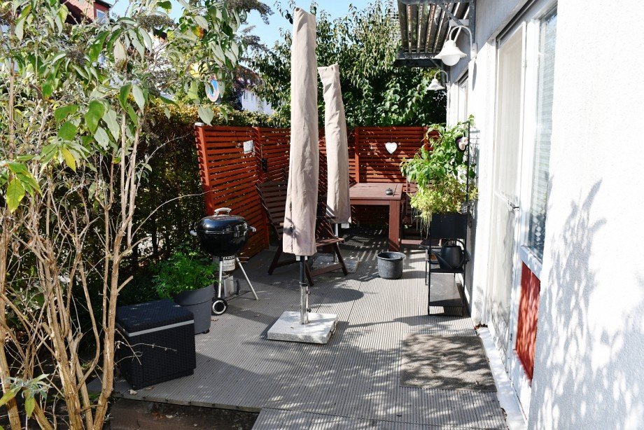 Terrasse - Zugang (m�gliche Einliegerwohnung) Haus Riedstadt-Leeheim
