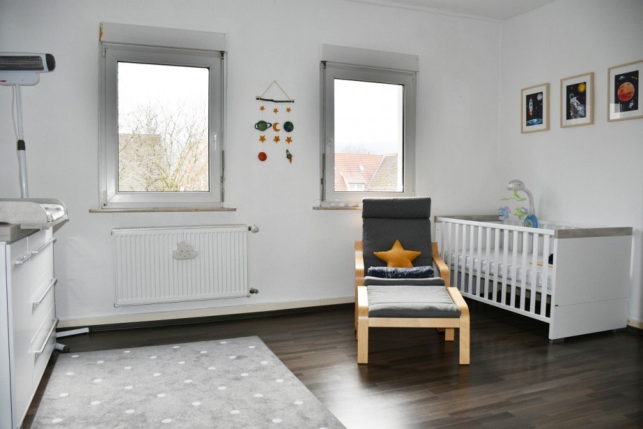 ger�umiges Kinderzimmer Einfamilienhaus Modautal-Brandau