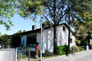 Hauptbild Freistehendes Einfamilienhaus mit Einliegerwohnung in Waldrandn�he von Darmstadt-Eberstadt