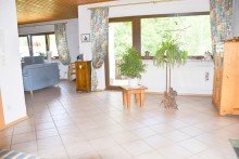 Essbereich mit Balkonzugang **VERKAUFT** Bezauberndes Einfamilienhaus in naturnaher Lage