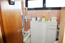 2 Zi. Whg.   Tageslichtbad **VERKAUFT** Solides 21-Parteienhaus in Darmstadt-Wixhausen, auf 1.719 m� Grundst�ck