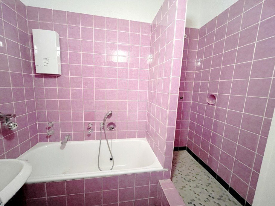 2. OG - Bad Mehrfamilienhaus Darmstadt