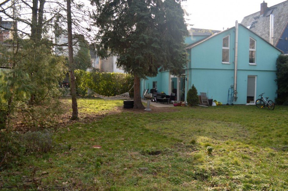 wundersch�ner Garten Mehrfamilienhaus Darmstadt