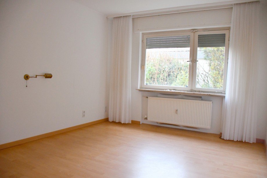 EG: Schlafen Zweifamilienhaus Darmstadt-Arheilgen