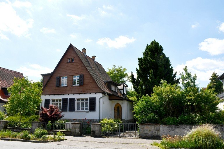 Hausansicht Dieburg Einfamilienhaus **VERKAUFT** Ein Haus mit Geschichte - stilvolles Einfamilienhaus in tipp-topp Zustand