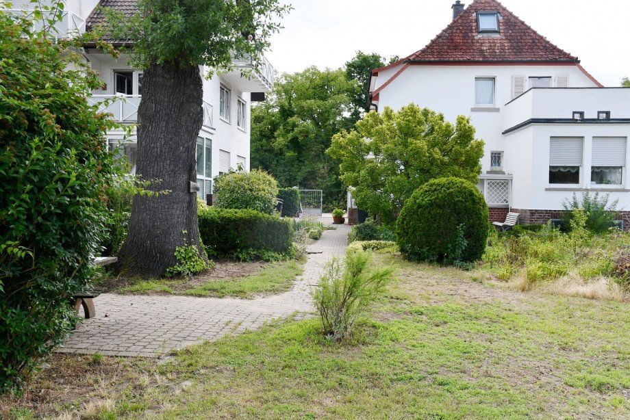 Zuwegung Wohngrundst�ck Darmstadt