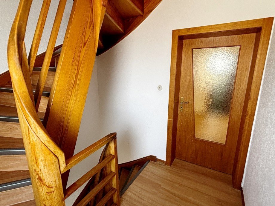 Wohnungszugang Etagenwohnung Messel