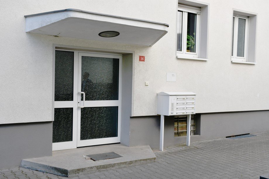 Hauseingang Dachgeschosswohnung Darmstadt