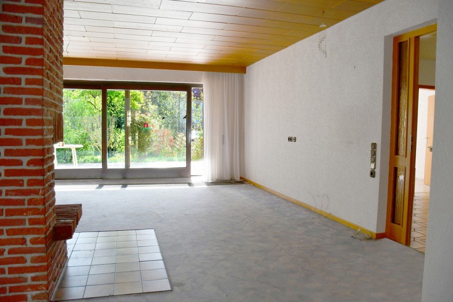 heller Wohnbereich mit Terrassenzugang Einfamilienhaus M�hltal/Nieder-Ramstadt