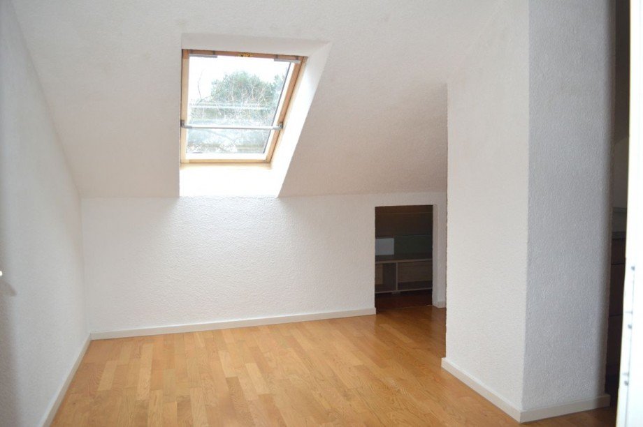 ... mit Essbereich Dachgeschosswohnung Darmstadt