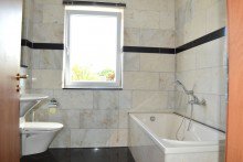 hochwertiges Tageslichtbad **VERKAUFT** Hochwertiges Wohn-/Gesch�ftshaus mit vielseitigen Nutzungsm�glichkeiten